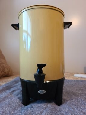 12-30 Cup Yellow Coffee Percolator